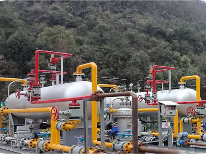 Gravity separator pry